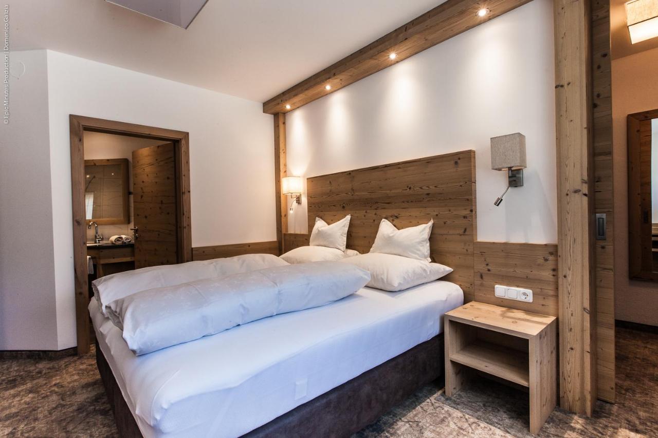 Schoenblick Appartements Тукс Экстерьер фото