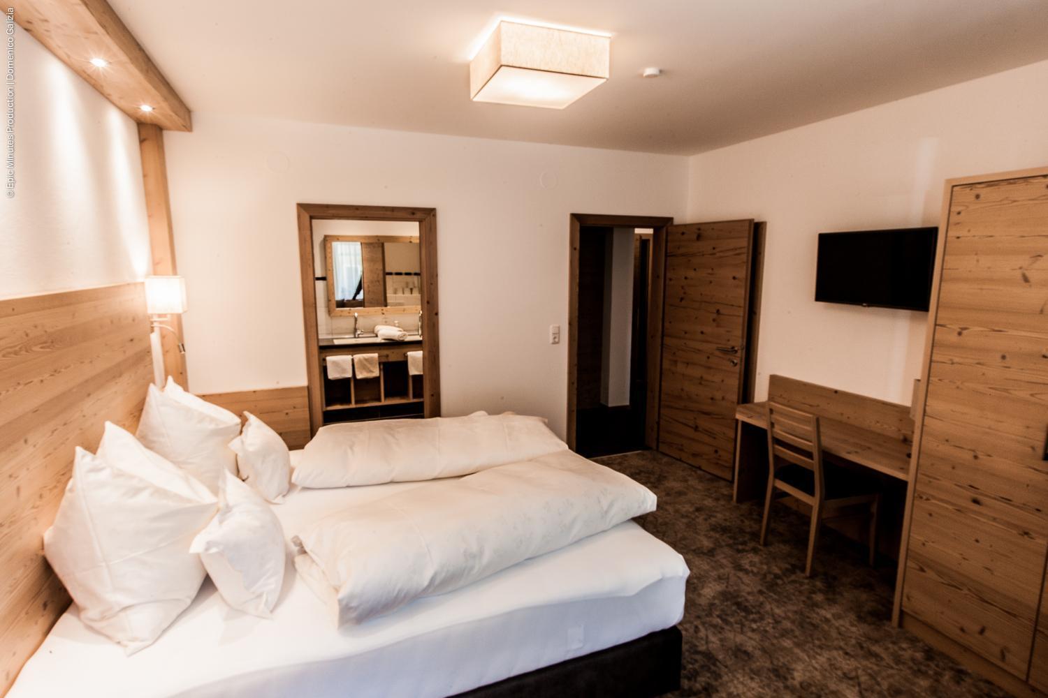 Schoenblick Appartements Тукс Экстерьер фото
