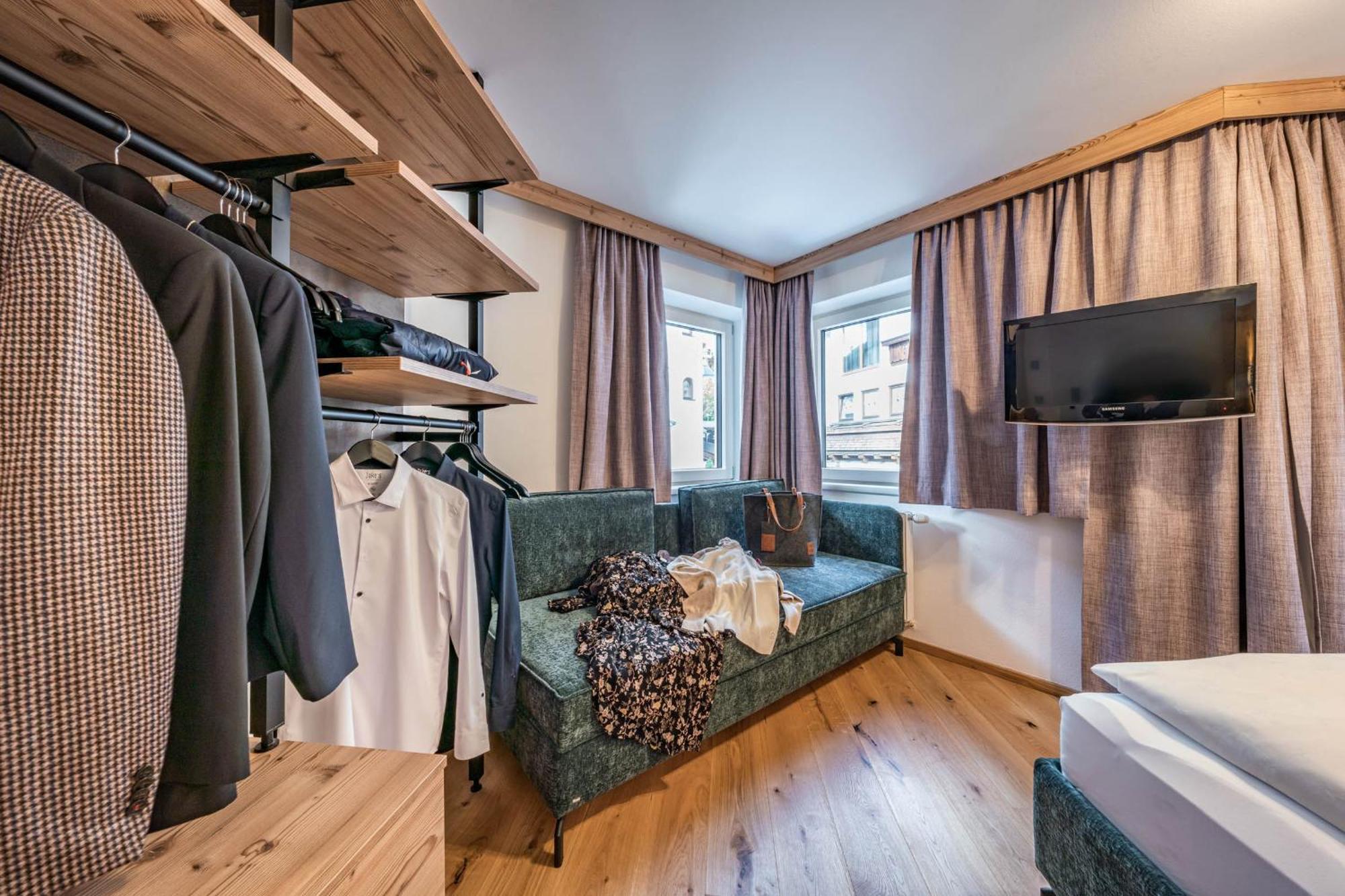 Schoenblick Appartements Тукс Экстерьер фото